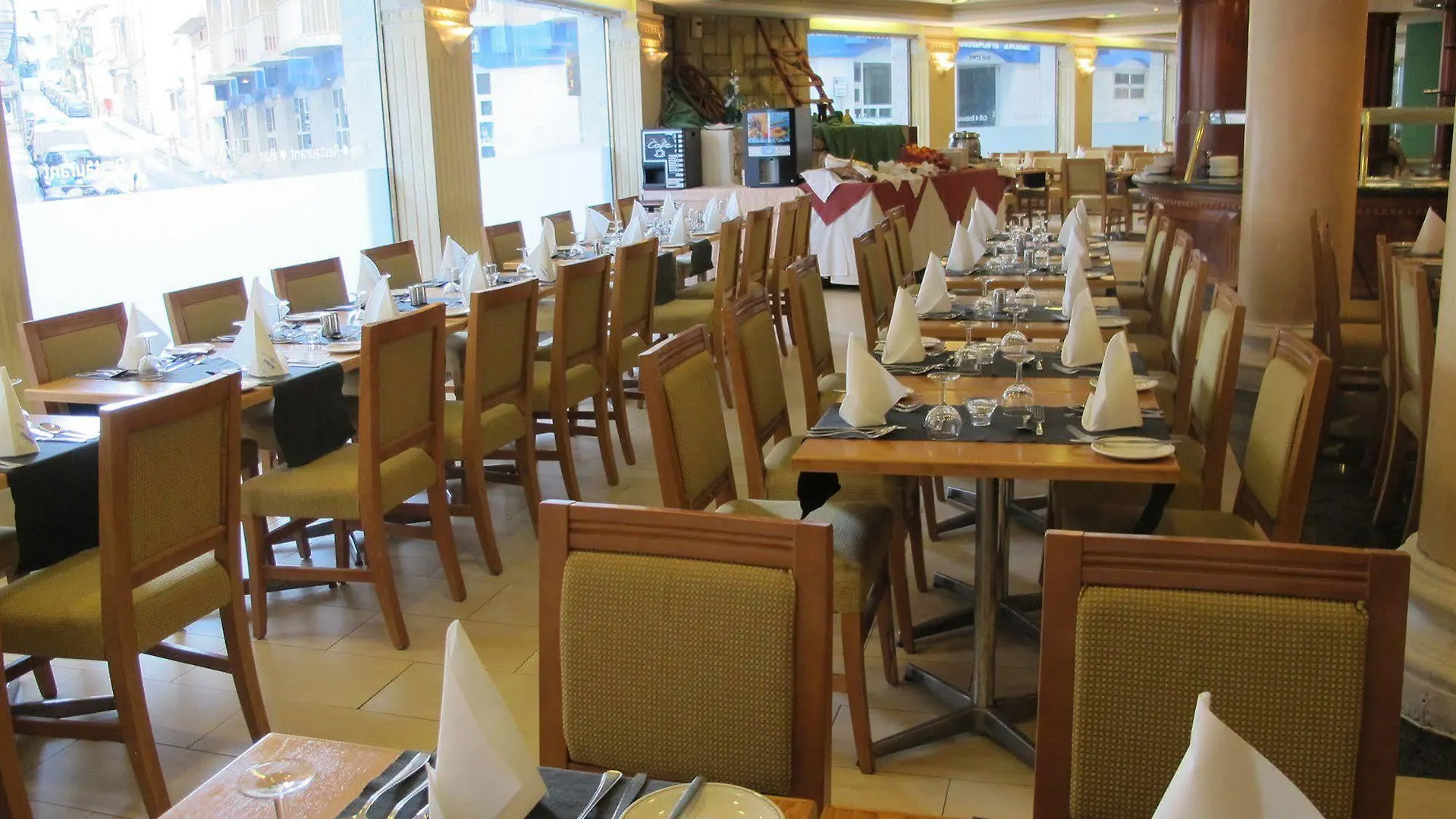 Courtyard By Marriott Sliema Hotel