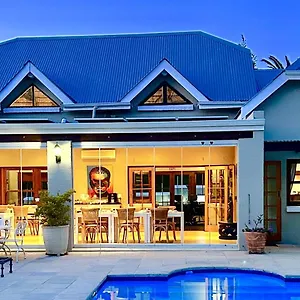 summit-place-guest-house.hotels-capetown.com/