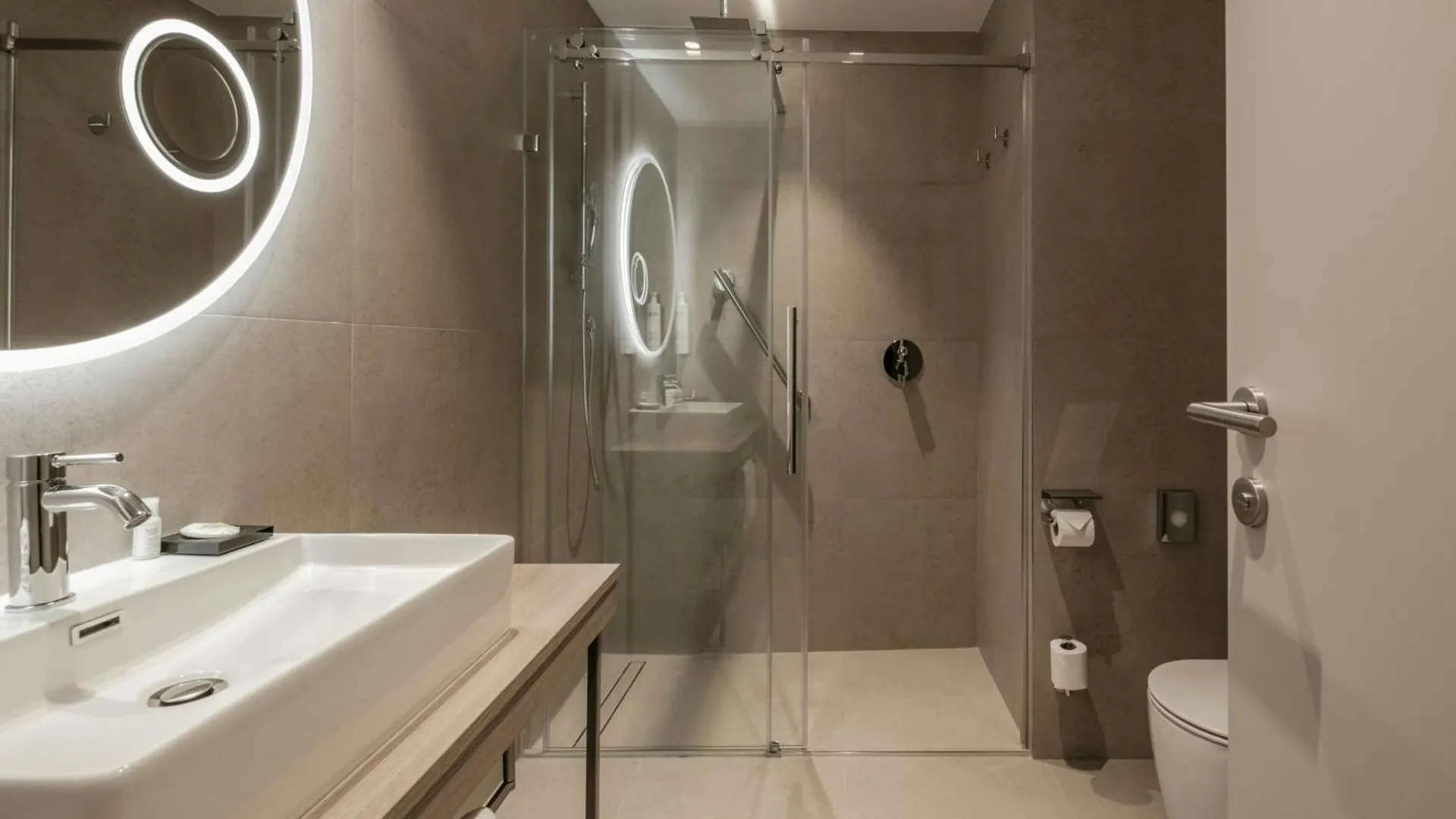 Hotel Courtyard By Marriott Sliema