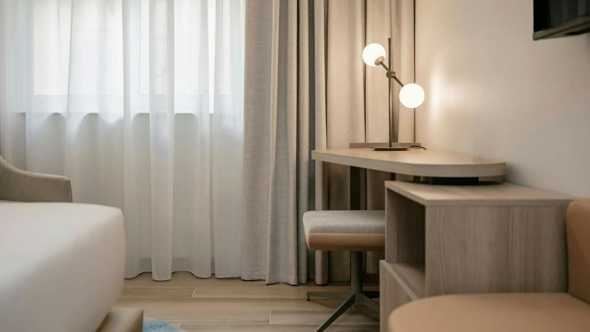 ****  Hotel Courtyard By Marriott Sliema Malta